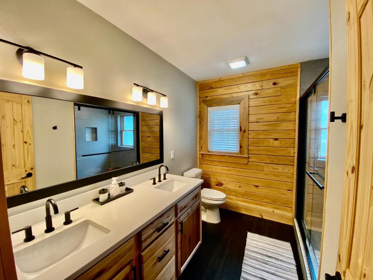 Cabin At Chitt'S Creek Emory 外观 照片